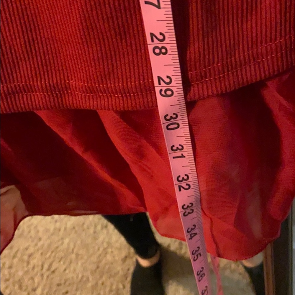 Red tunic. - Picture 7 of 7